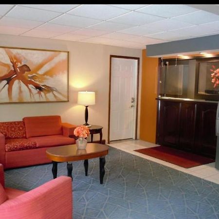 High Point Arcadia Inn Экстерьер фото