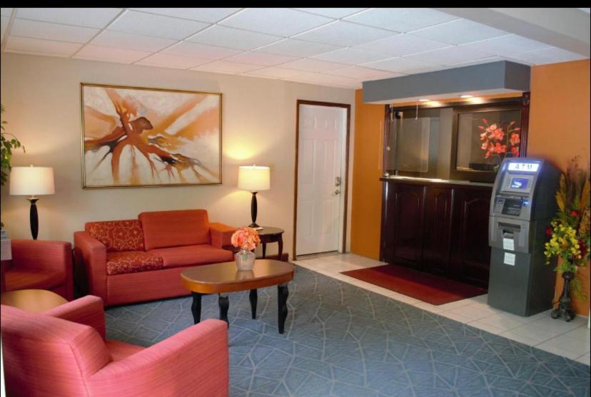 High Point Arcadia Inn Экстерьер фото